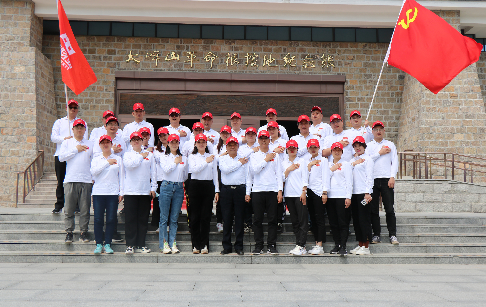 1620439231819652.jpg IMG_1084_副本.jpg